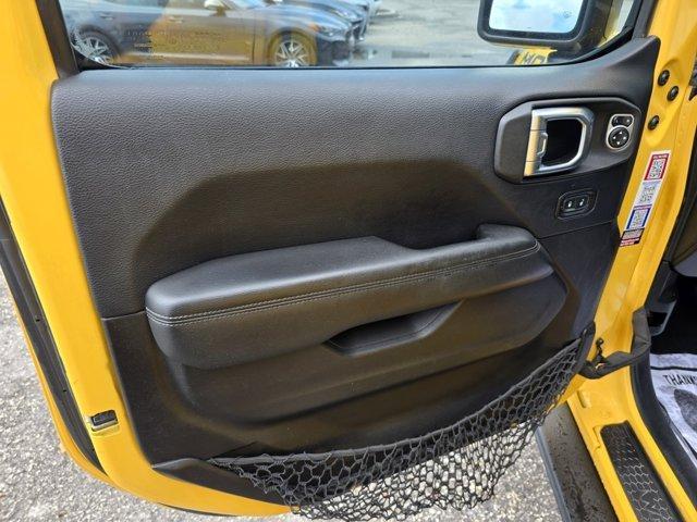 Photo of 2019 Hellayella Clearcoat Jeep Wrangler Unlimited