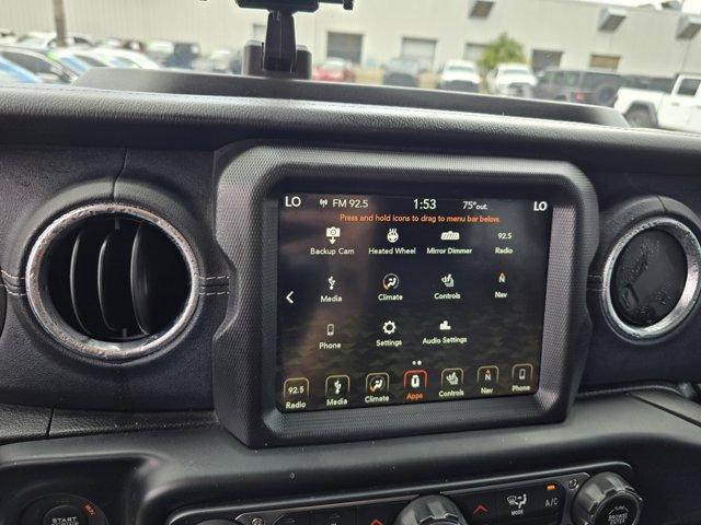 Photo of 2019 Hellayella Clearcoat Jeep Wrangler Unlimited