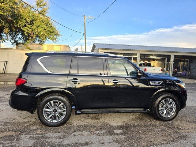 Photo of 2023 Black Obsidian INFINITI QX80