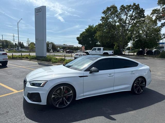 Photo of 2023 Glacier White Metallic Audi S5