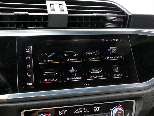 Photo of 2023 Mythos Black Metallic Audi Q3
