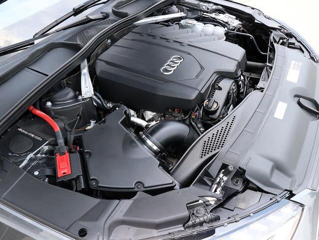 Photo of 2023 Daytona Gray Pearl Effect Audi A4