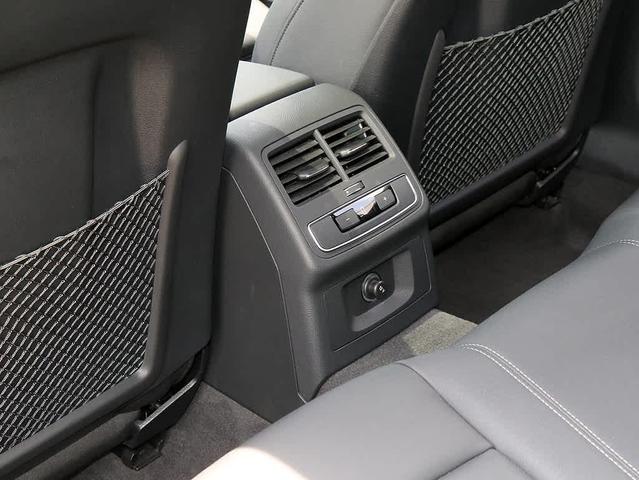 Photo of 2023 Daytona Gray Pearl Effect Audi A4