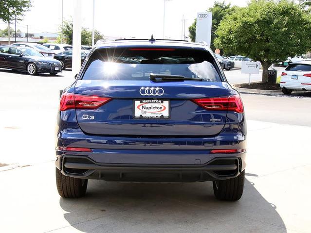 Photo of 2025 NAVARRA BLUE Audi Q3