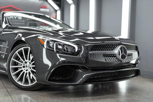Photo of 2020 Mercedes-Benz SL 550