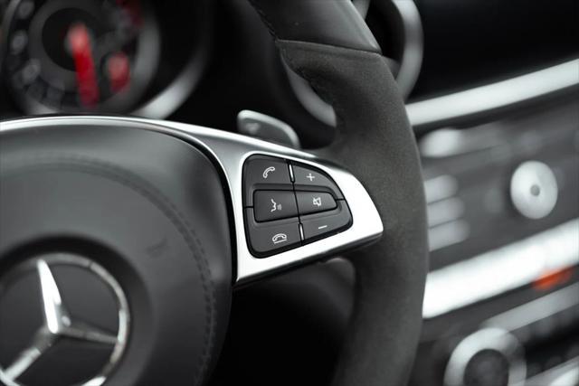 Photo of 2020 Mercedes-Benz SL 550