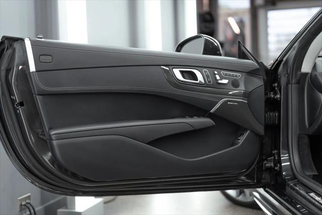 Photo of 2020 Mercedes-Benz SL 550