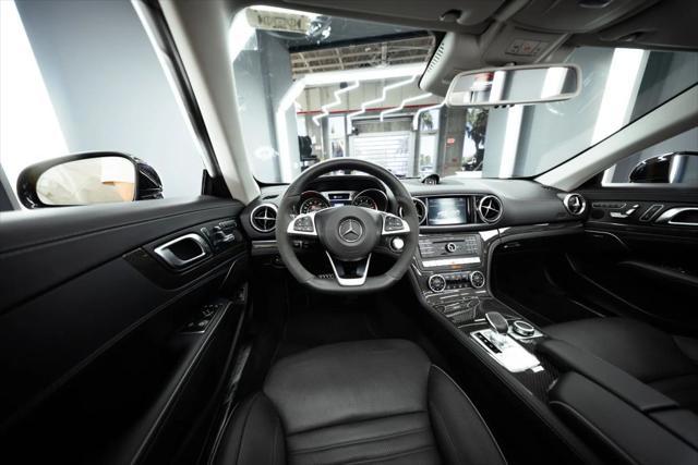 Photo of 2020 Mercedes-Benz SL 550