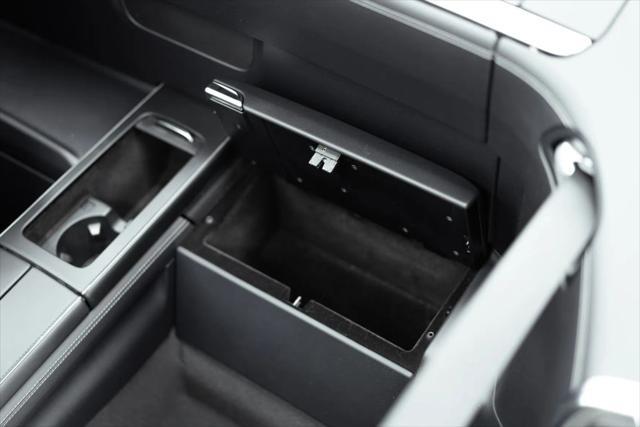 Photo of 2020 Mercedes-Benz SL 550