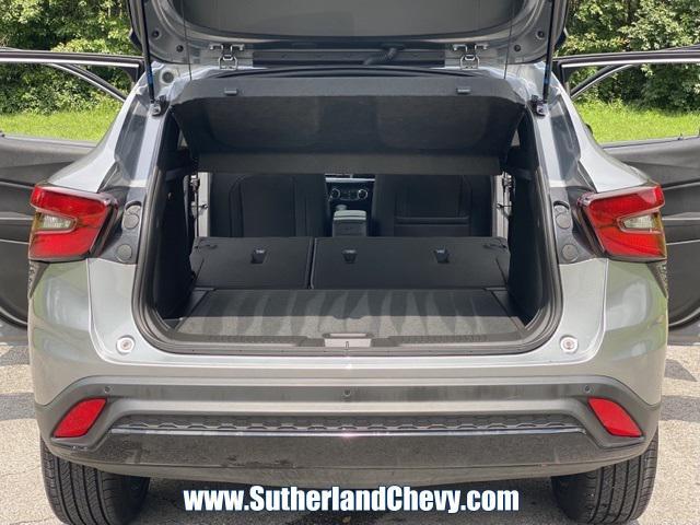 Photo of 2025 Sterling Gray Metallic Chevrolet Trax