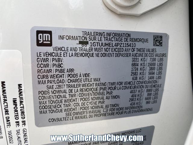 Photo of 2023 White Frost Tricoat GMC Sierra 1500