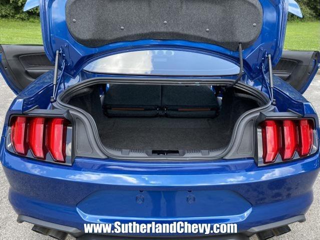 Photo of 2022 Atlas Blue Metallic Ford Mustang