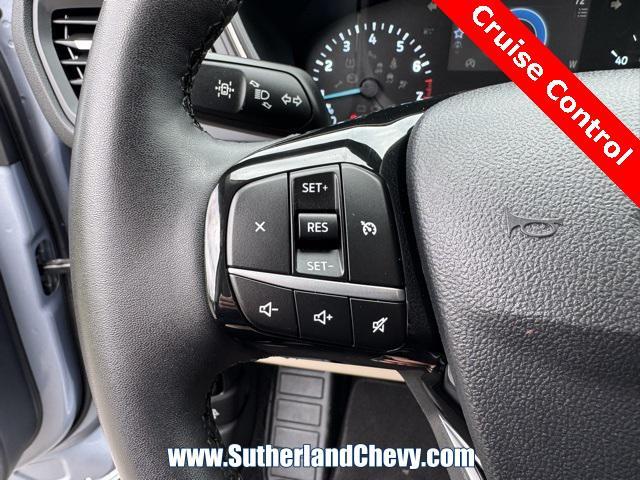 Photo of 2022 Iced Blue Silver Metallic Ford Escape