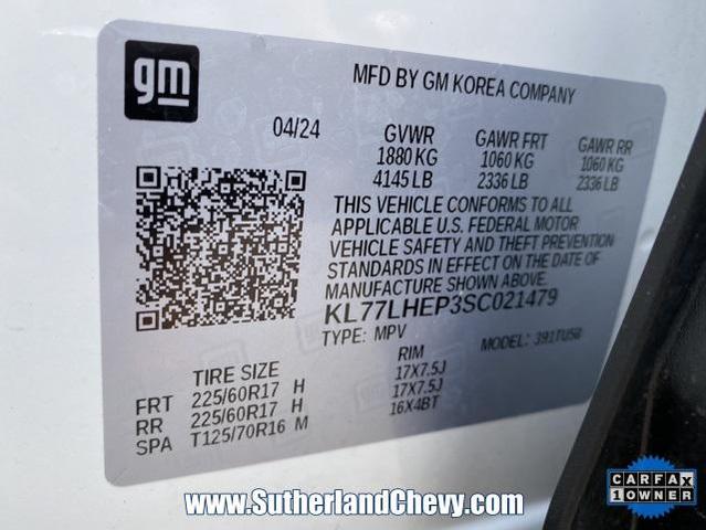 Photo of 2025 Summit White Chevrolet Trax