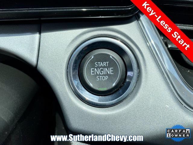 Photo of 2025 Summit White Chevrolet Trax