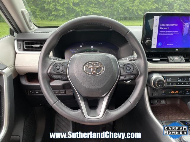 Photo of 2023 Silver Sky Metallic Toyota RAV4 Hybrid