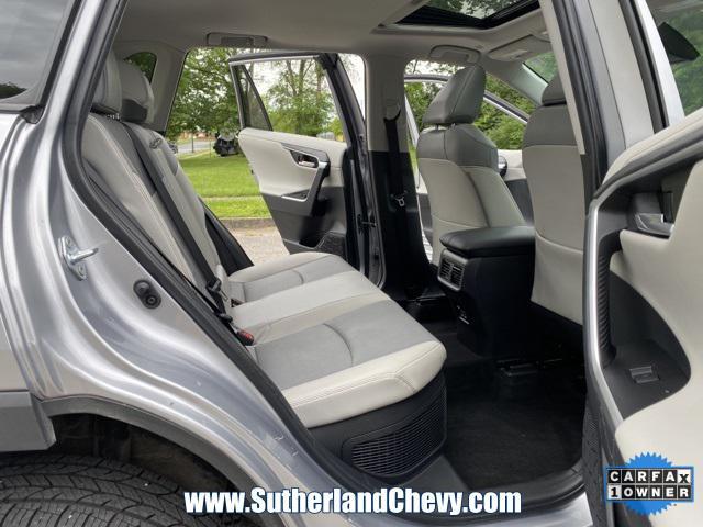 Photo of 2023 Silver Sky Metallic Toyota RAV4 Hybrid