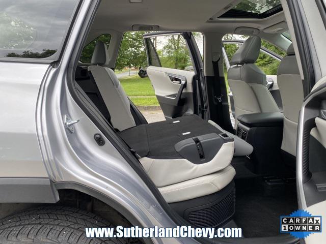 Photo of 2023 Silver Sky Metallic Toyota RAV4 Hybrid