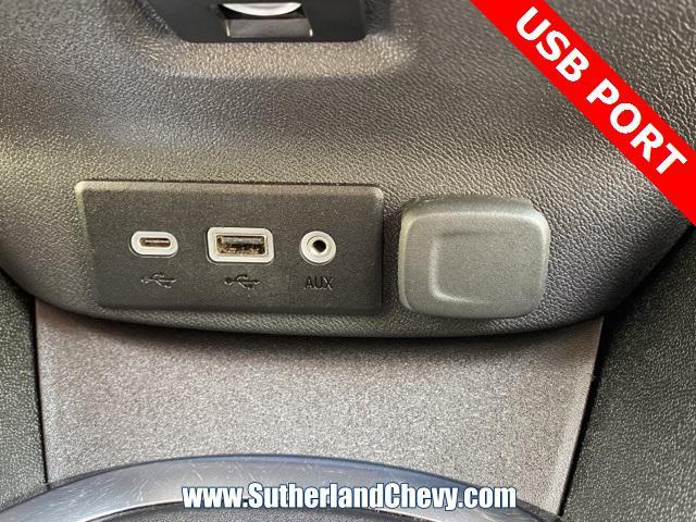 Photo of 2022 Mineral Gray Metallic Chevrolet Malibu