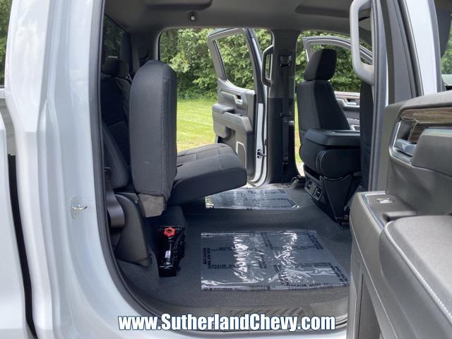 Photo of 2023 Summit White Chevrolet Silverado 1500