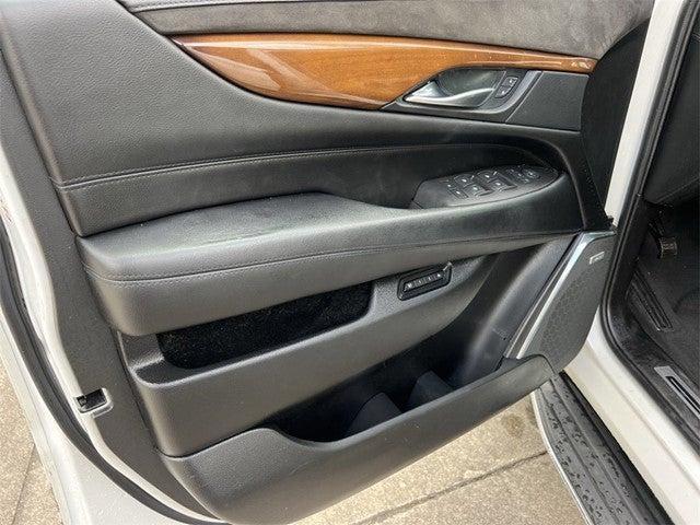 Photo of 2017 Crystal White Tri-Coat Cadillac Escalade ESV