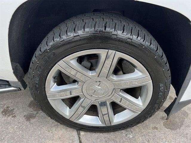 Photo of 2017 Crystal White Tri-Coat Cadillac Escalade ESV