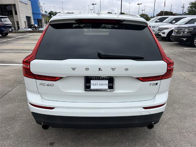 Photo of 2019 Ice White Volvo XC60