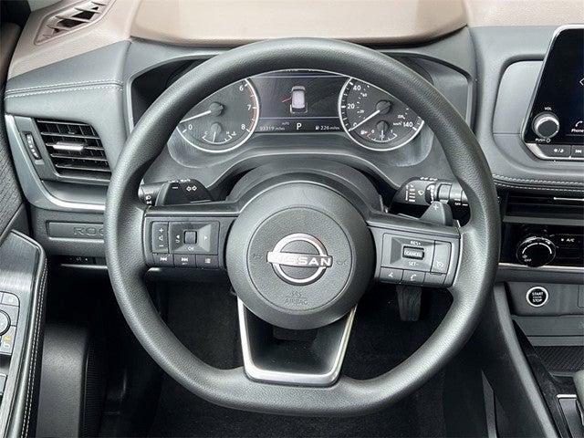 Photo of 2022 Caspian Blue Nissan Rogue