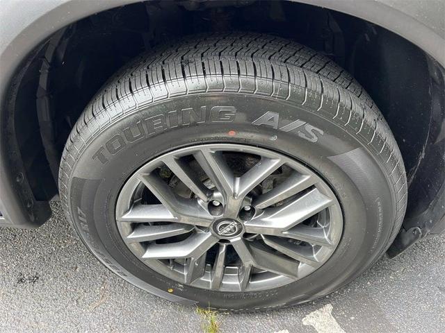 Photo of 2022 Caspian Blue Nissan Rogue