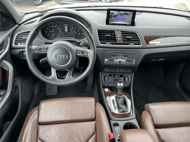 Photo of 2018 Glacier White Metallic Audi Q3