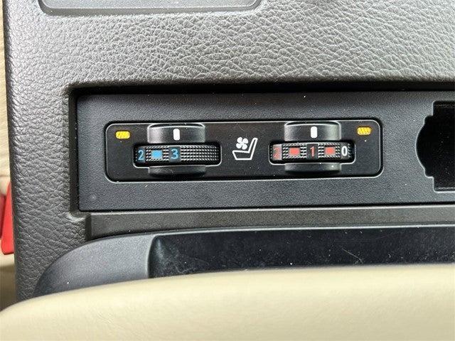 Photo of 2015 Obsidian Black Lexus RX 350