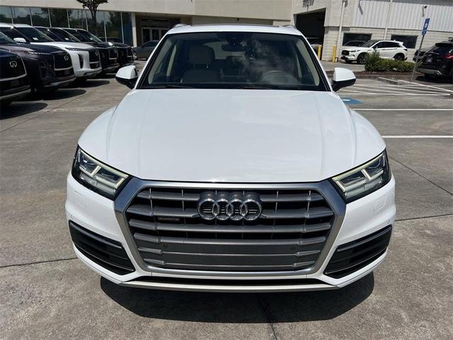 Photo of 2020 Ibis White Audi Q5
