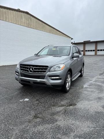 Photo of 2015 Steel Gray Metallic Mercedes-Benz M-Class