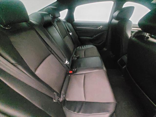 Photo of 2018 Crystal Black Pearl Honda Accord