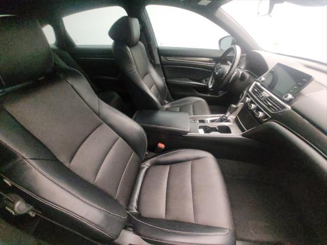 Photo of 2018 Crystal Black Pearl Honda Accord