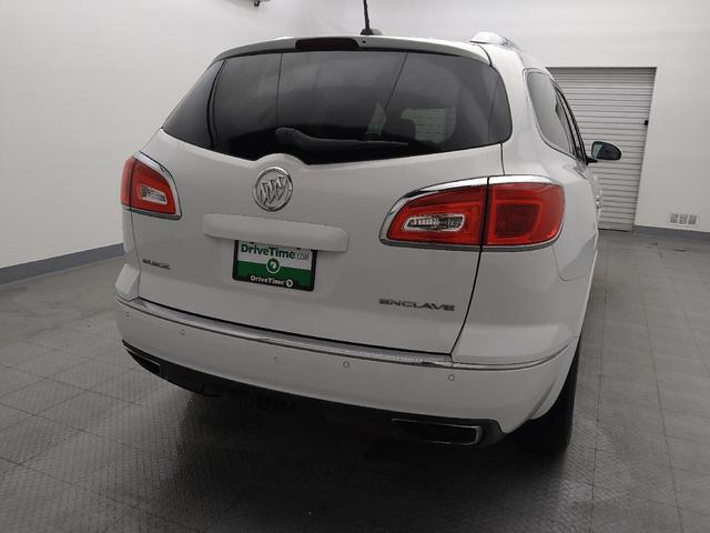 Photo of 2016 White Buick Enclave