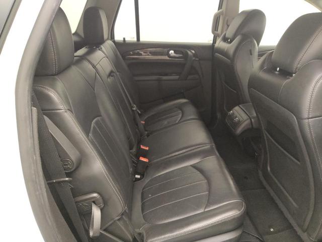 Photo of 2016 White Buick Enclave