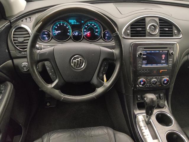 Photo of 2016 White Buick Enclave
