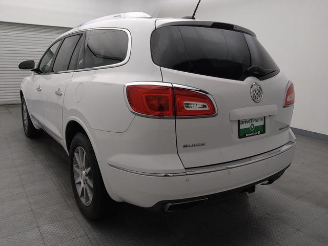 Photo of 2016 White Buick Enclave