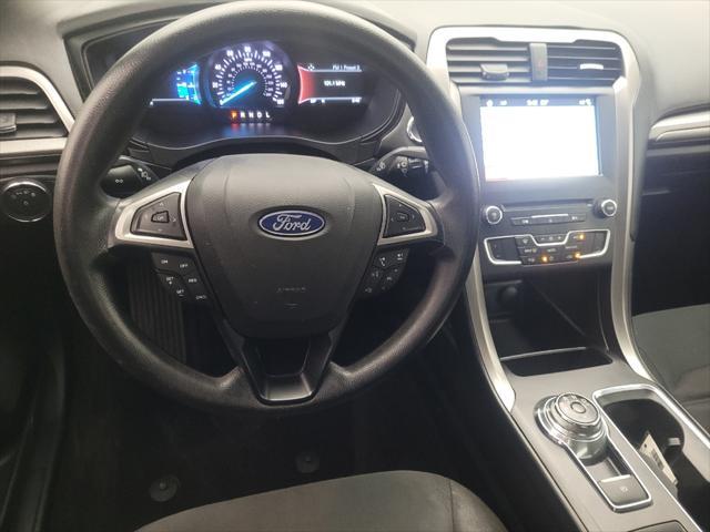 Photo of 2018 Magnetic Metallic Ford Fusion