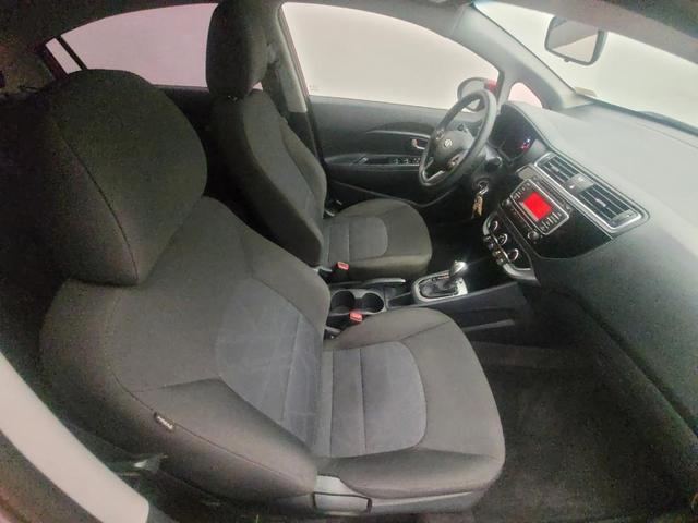 Photo of 2017 Signal Red Kia Rio