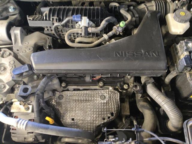 Photo of 2017 Magnetic Black Nissan Rogue