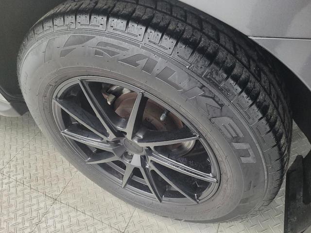 Photo of 2018 Gun Metallic Nissan Pathfinder