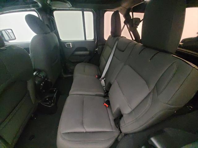 Photo of 2018 Black Clearcoat Jeep Wrangler Unlimited