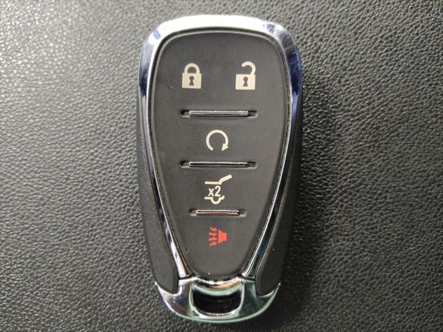 Photo of 2024 Mosaic Black Metallic Chevrolet Equinox