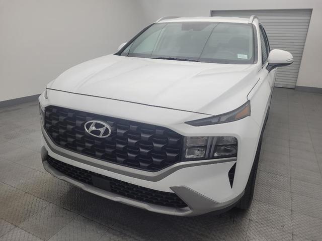 Photo of 2023 White Hyundai SANTA FE