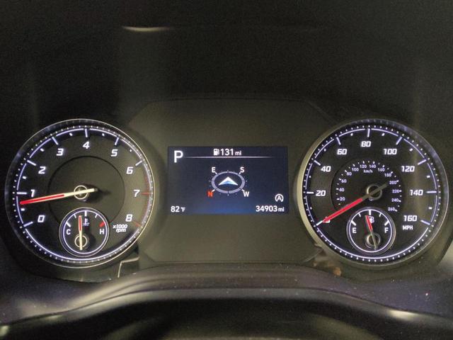 Photo of 2023 White Hyundai SANTA FE