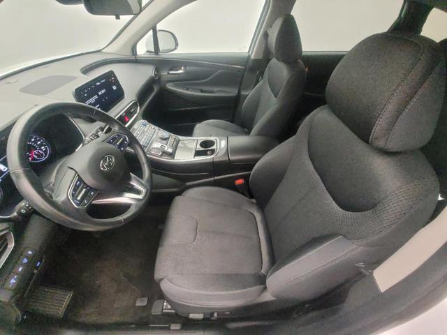 Photo of 2023 White Hyundai SANTA FE