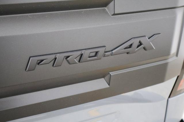 Photo of 2025 Boulder Gray Metallic Nissan Frontier