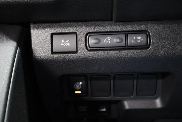 Photo of 2025 Boulder Gray Metallic Nissan Frontier
